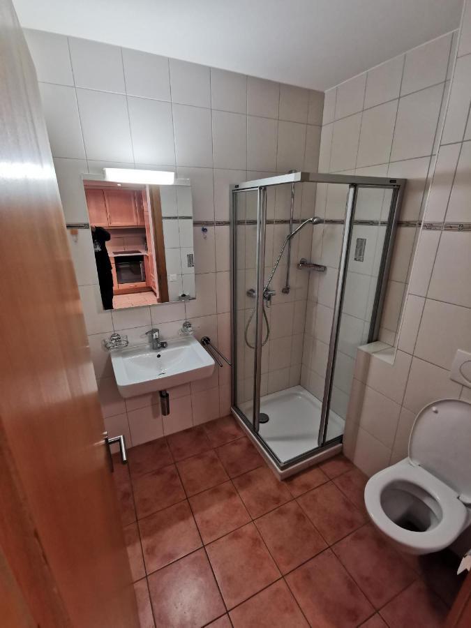 Superbe Studio A Saillon Les Bains Exterior foto